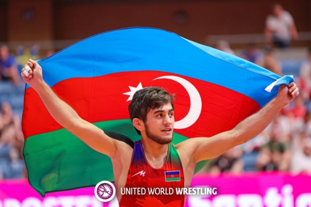 Güləşçimiz Elmir Əliyev U-20 Avropa çempionu olub