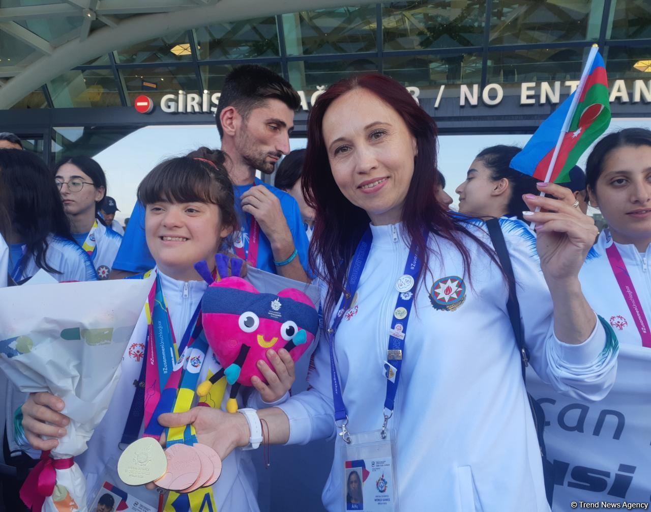 Xüsusi Yay Olimpiya Oyunlarında iştirak edən azərbaycanlı gimnast Almaniyadan medalla qayıdır (FOTO)