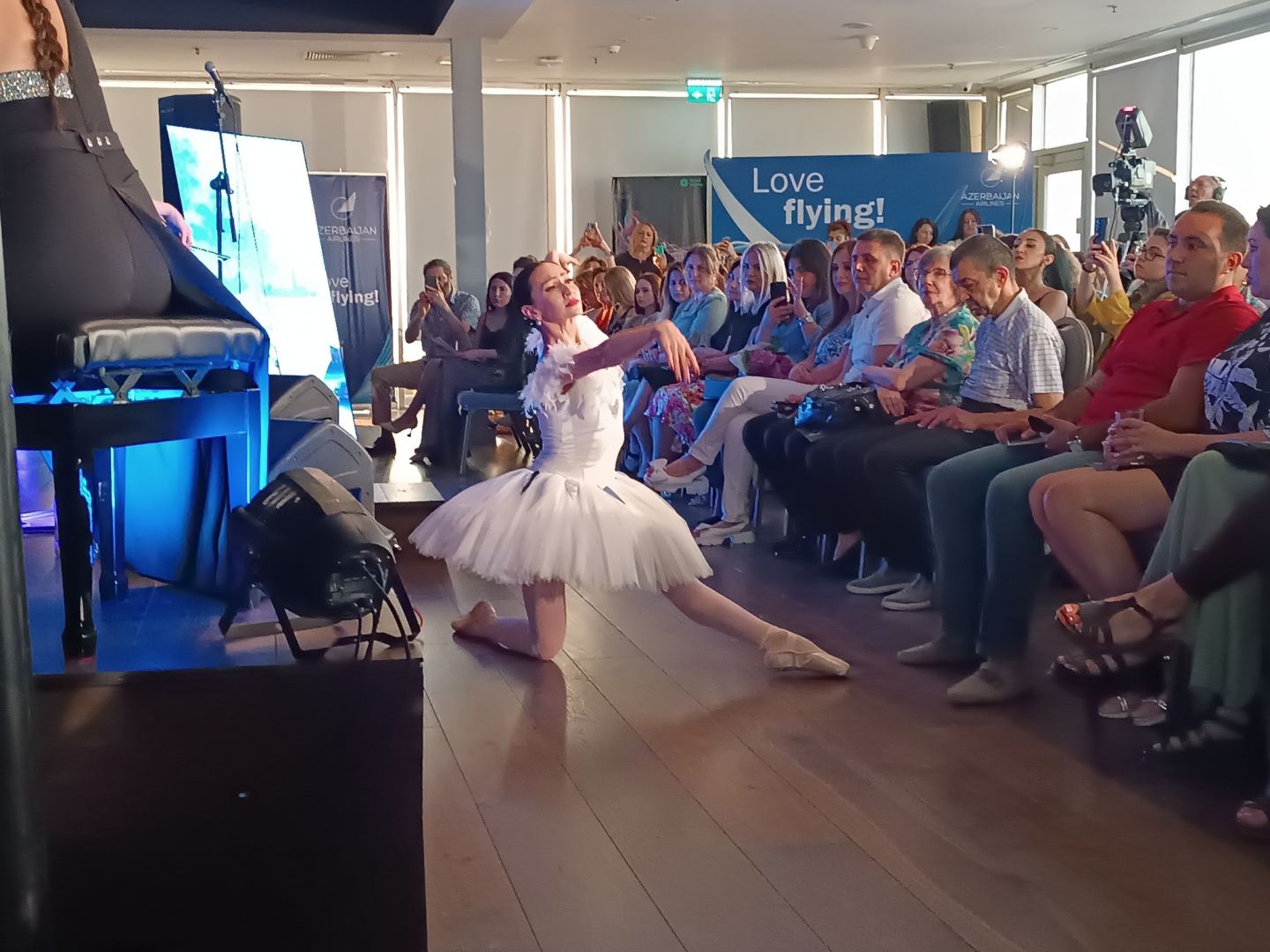 Bakı Piano Festivalı çərçivəsində “Violonçel tarixi” adlı musiqili tamaşa nümayiş olunub (FOTO/VİDEO)