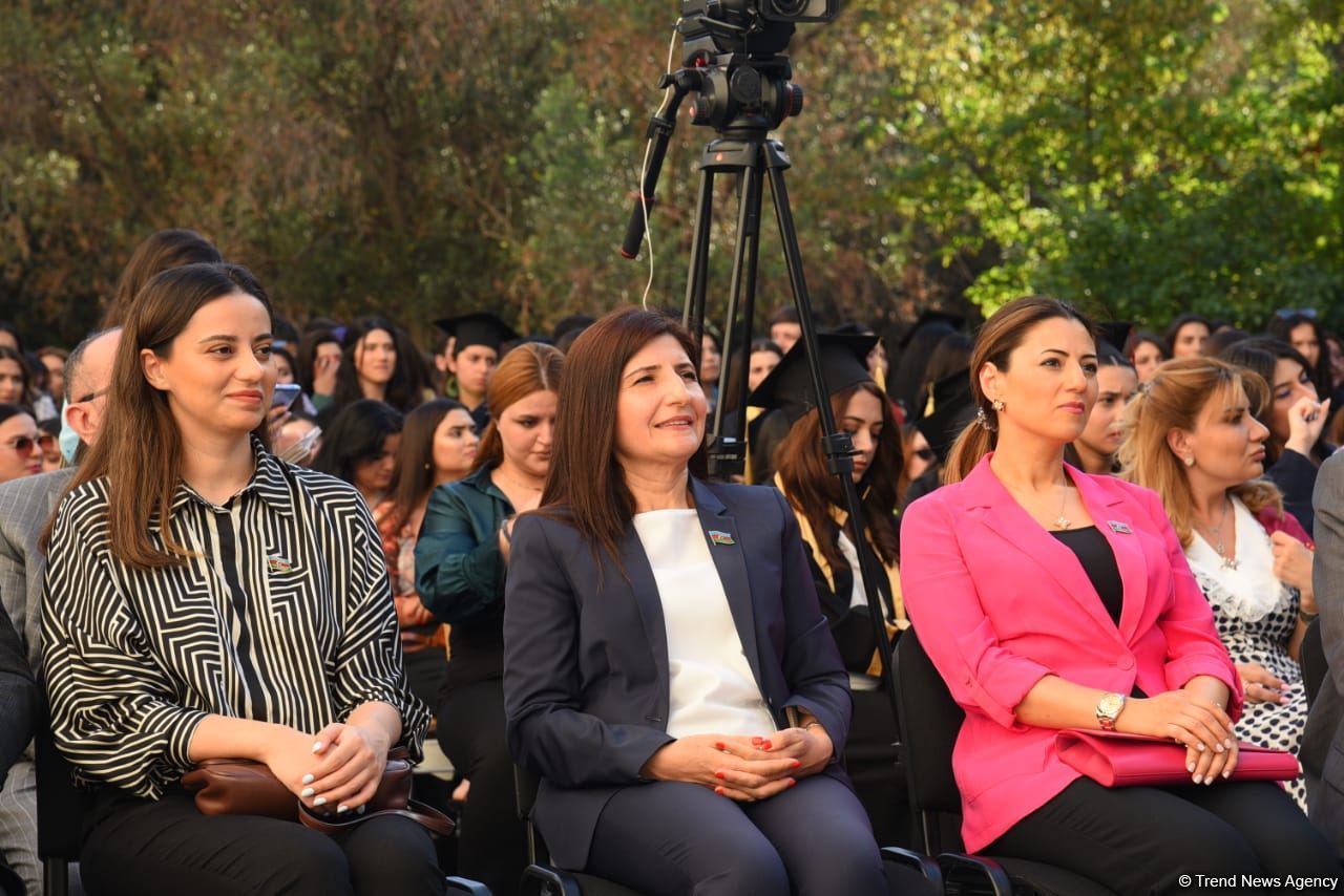 ADU-da “Məzun günü” keçirilib (FOTO)