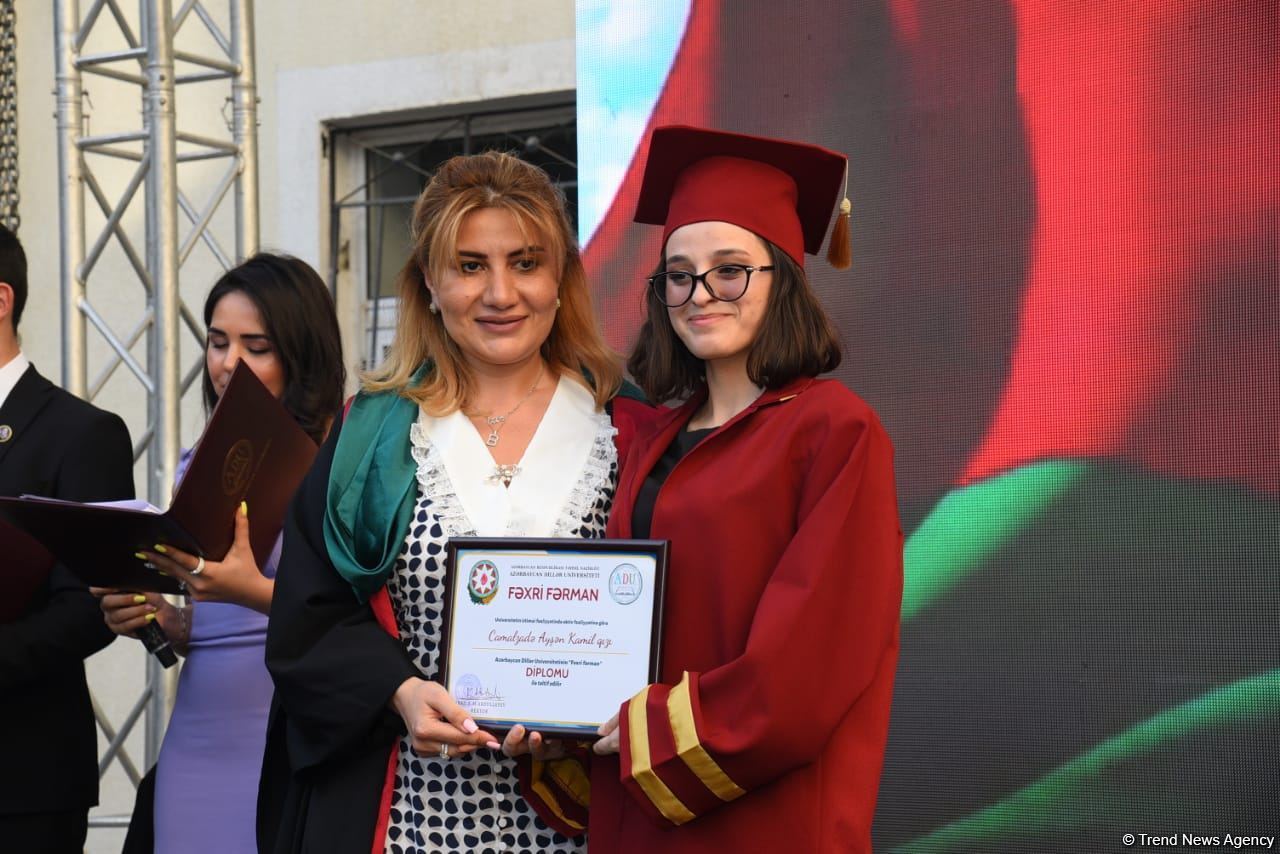 ADU-da “Məzun günü” keçirilib (FOTO)
