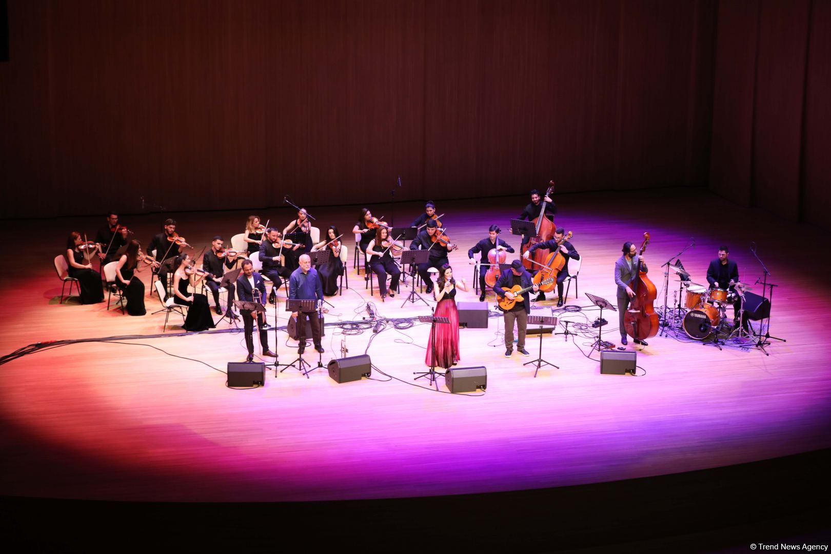 “Bakı Yay Caz Günləri”nin açılışı - xoş əhval-ruhiyyə, parlaq emosiyalar və möhtəşəm  musiqi (FOTO/VİDEO)