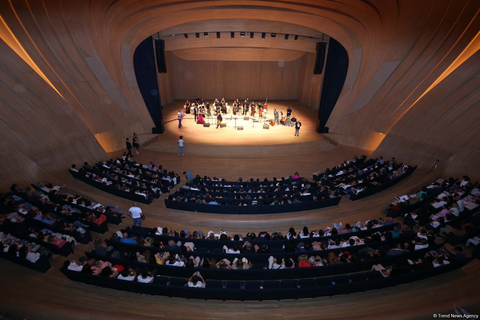 “Bakı Yay Caz Günləri”nin açılışı - xoş əhval-ruhiyyə, parlaq emosiyalar və möhtəşəm  musiqi (FOTO/VİDEO)