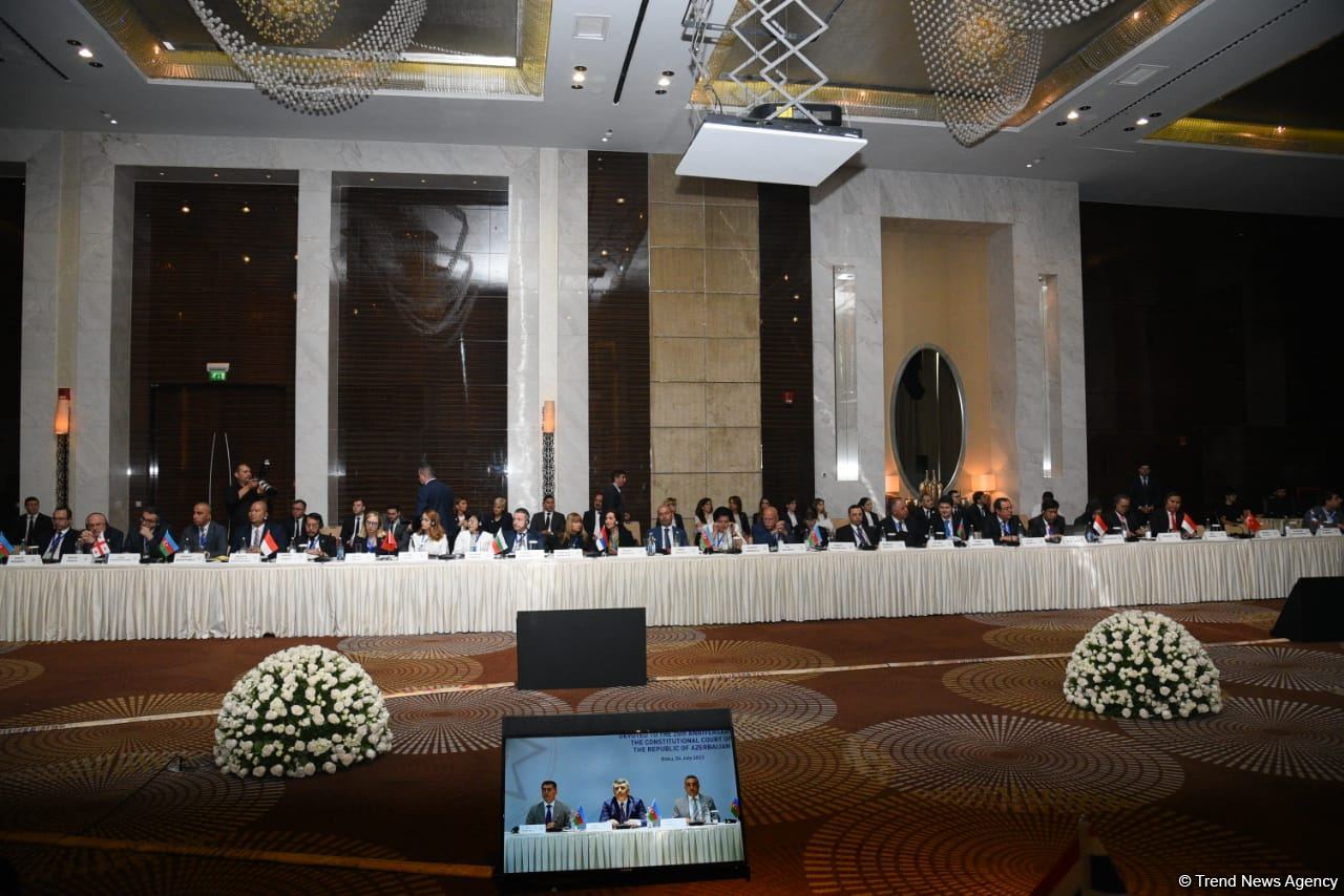 Bakıda Konstitusiya Məhkəməsinin 25 illiyinə həsr olunan beynəlxalq konfrans keçirilir (FOTO)