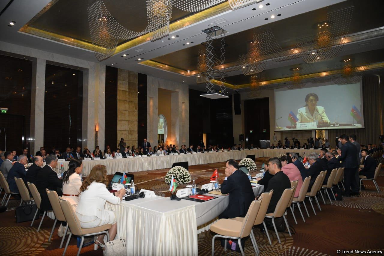 Bakıda Konstitusiya Məhkəməsinin 25 illiyinə həsr olunan beynəlxalq konfrans keçirilir (FOTO)