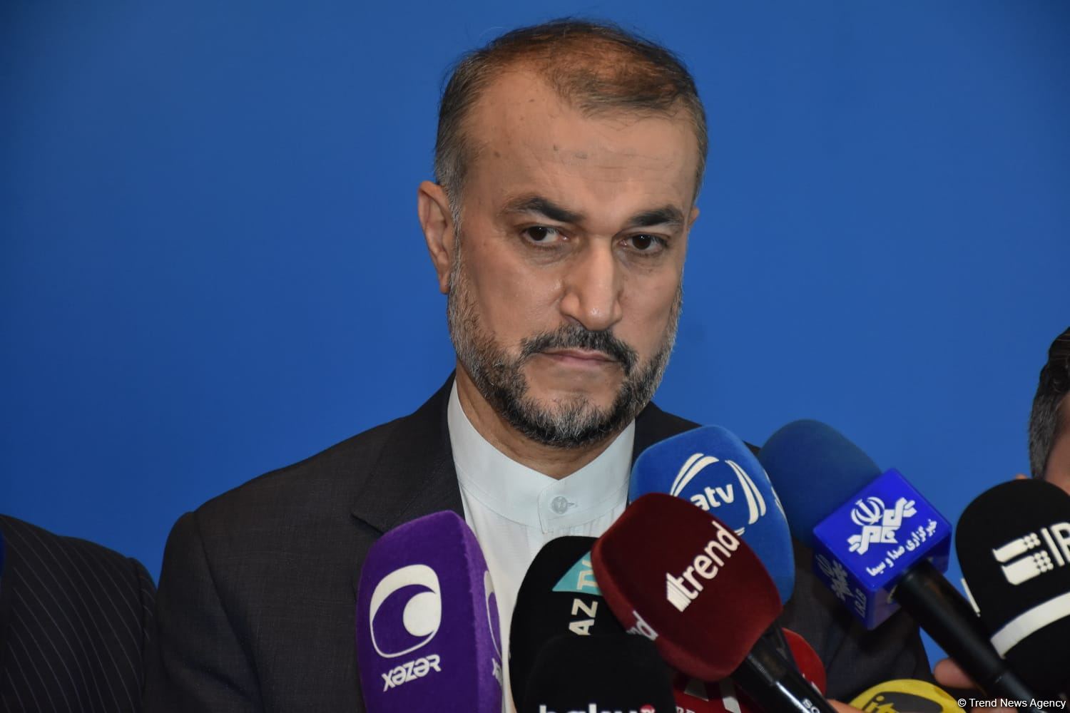 Kommunikasiyaların açılması ilə bağlı Prezident İlham Əliyevlə müzakirə apardıq - İran XİN rəhbəri