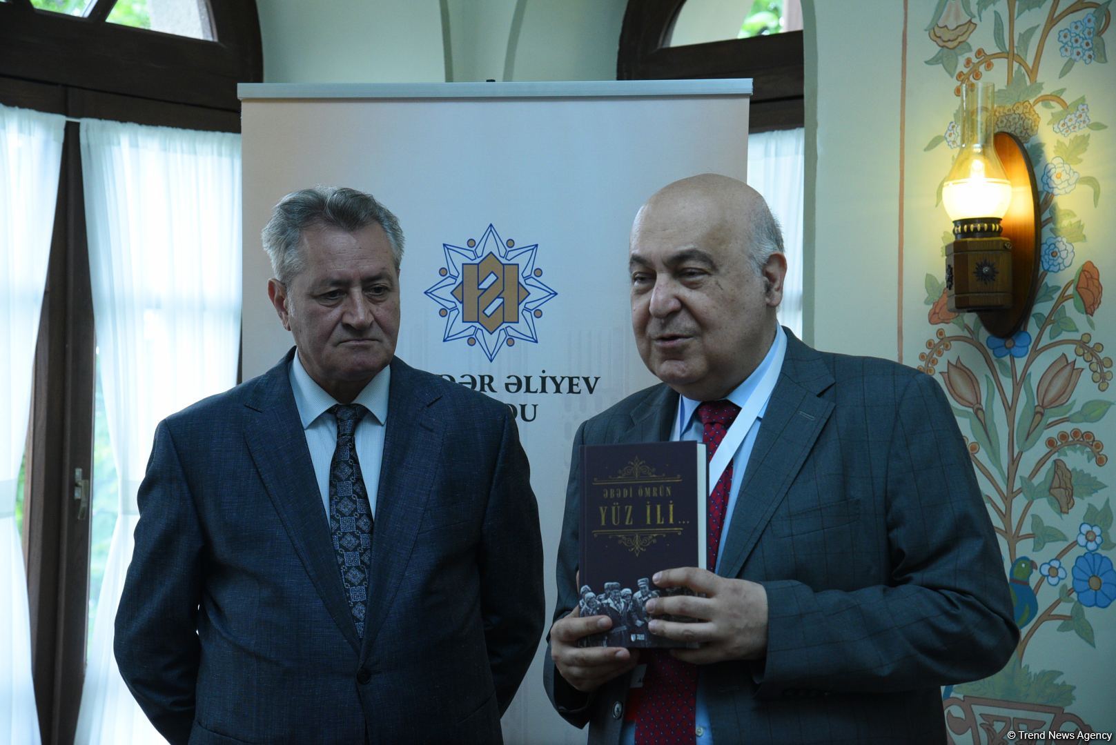 Şuşada Ulu Öndər Heydər Əliyevə həsr olunmuş “Əbədi ömrün 100 ili” kitabının təqdimatı və elmi konfrans keçirilib (FOTO)