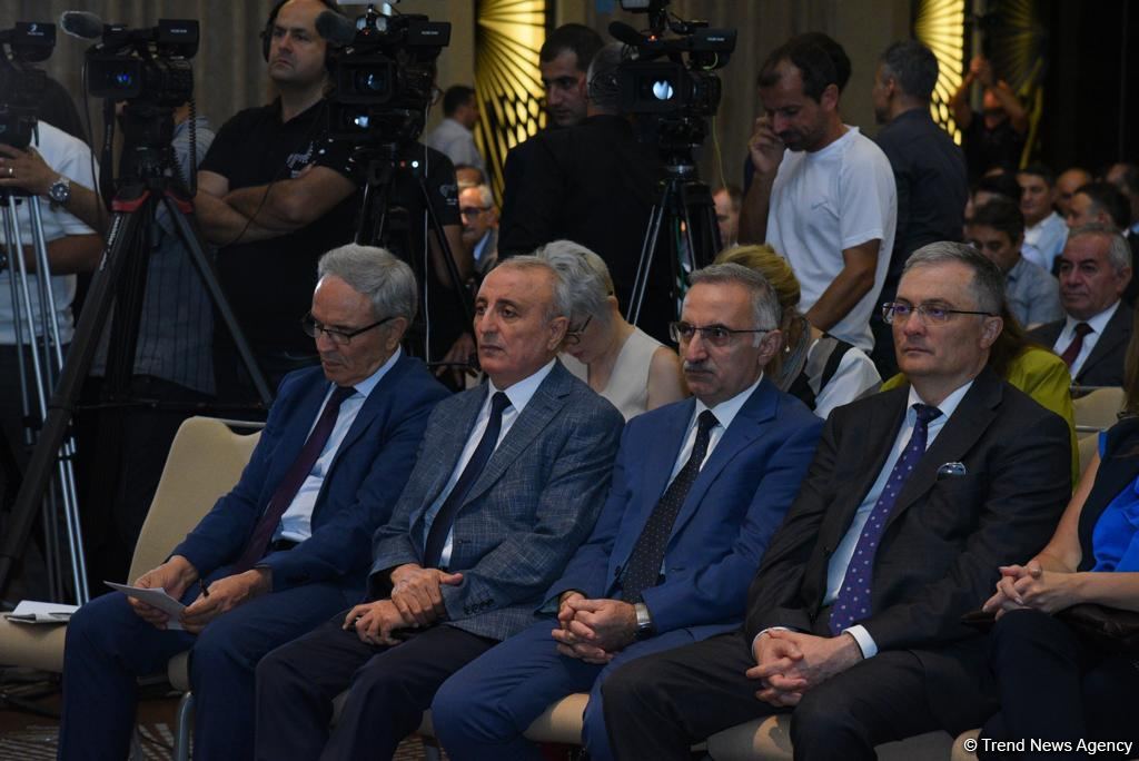 Milli Mətbuatın 148 illiyinə həsr olunmuş konfrans keçirildi (FOTO)