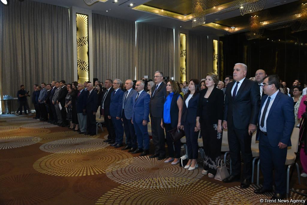Milli Mətbuatın 148 illiyinə həsr olunmuş konfrans keçirildi (FOTO)
