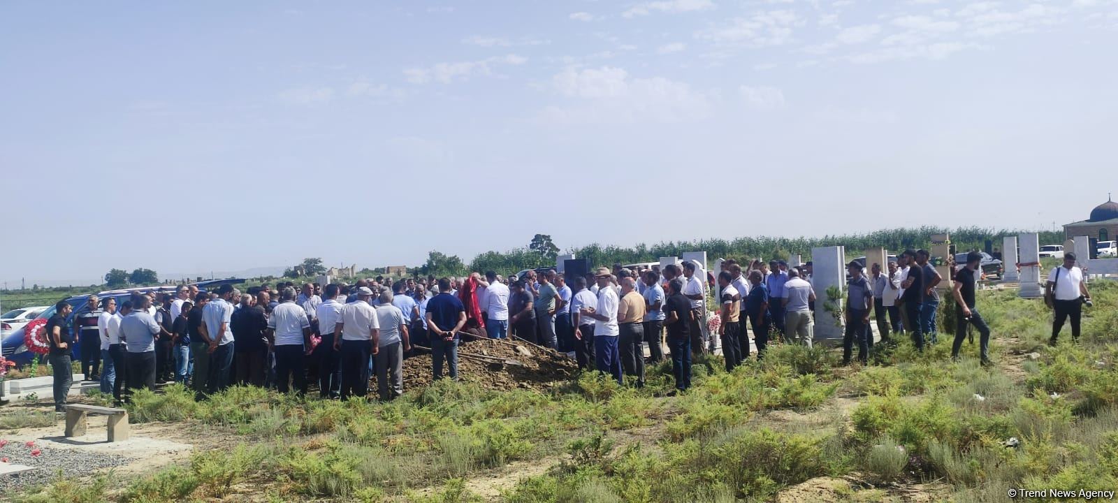 Telejurnalist Natəvan Babayeva dəfn edildi (FOTO)