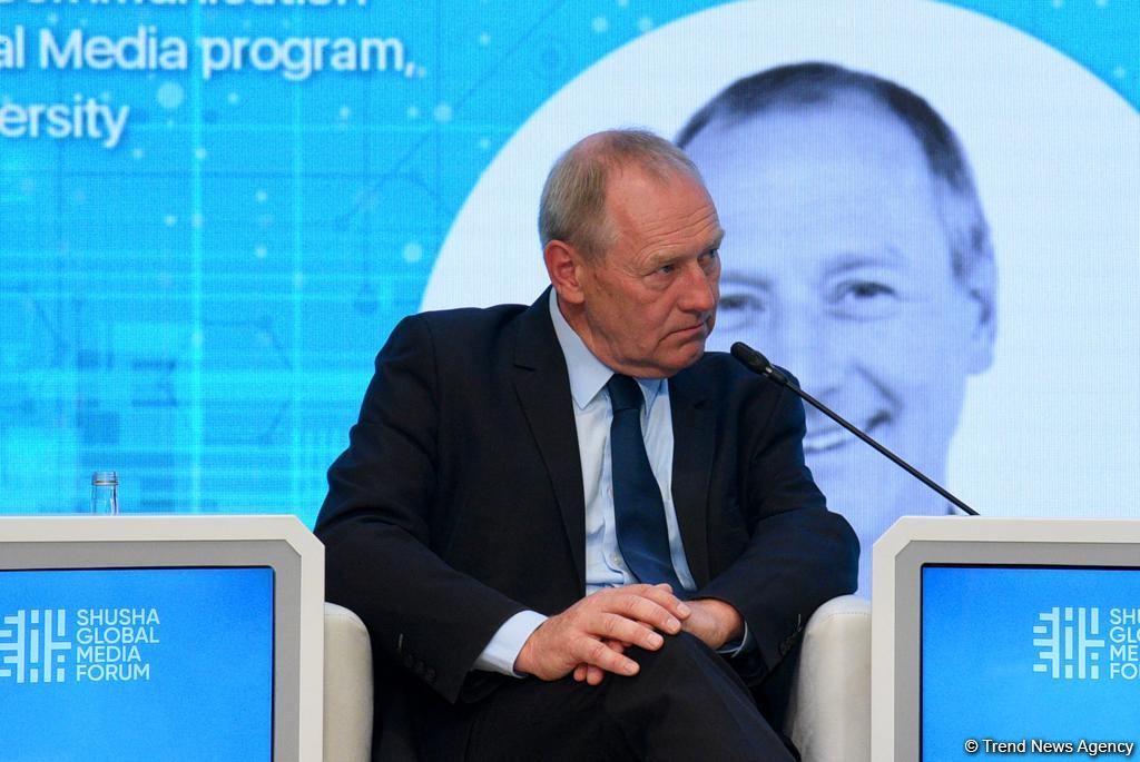 Şuşa Forumunda media savadlılığı müzakirə olunub (FOTO)