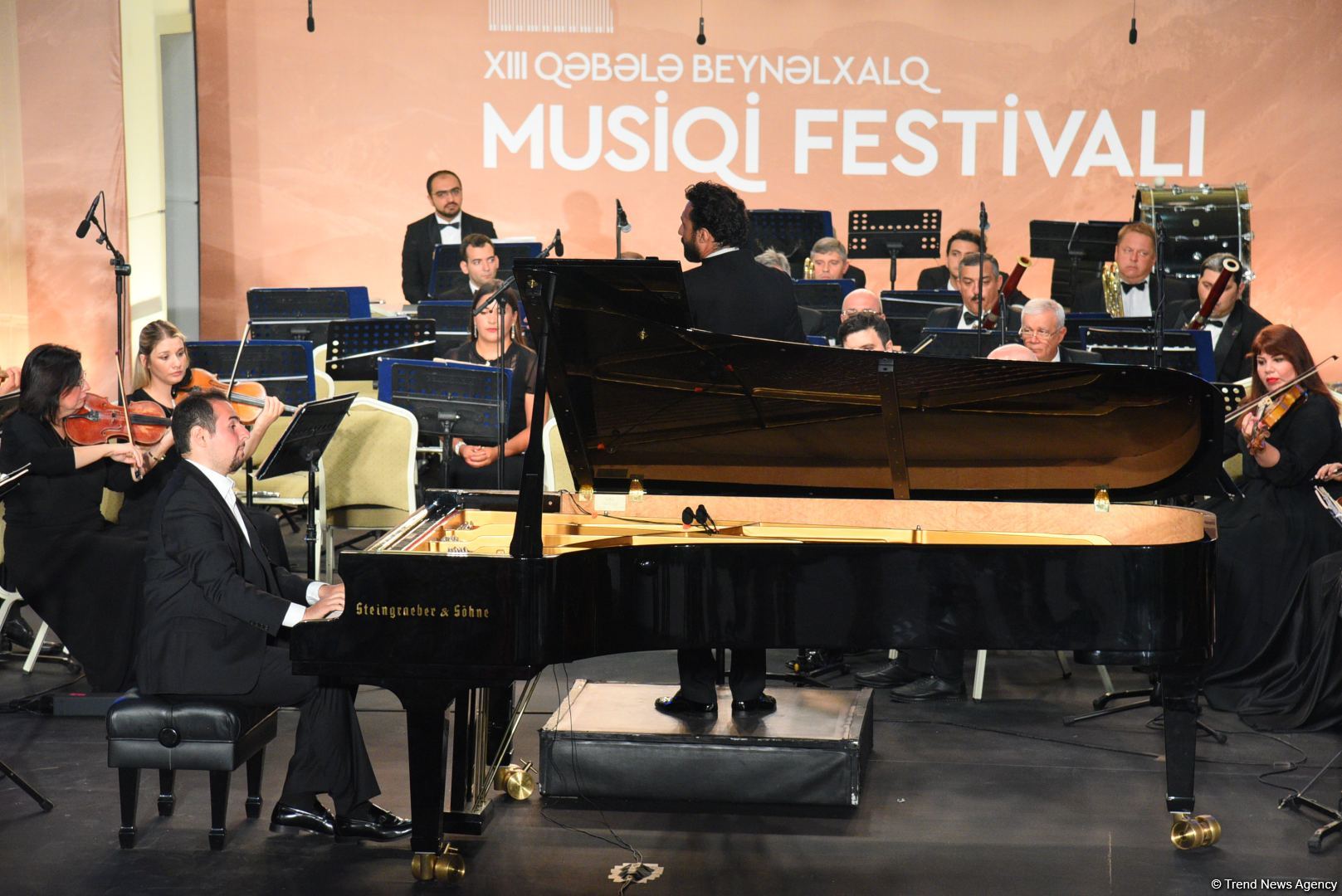 Raxmaninovun musiqisi və Şekspirin sonetləri - Qəbələ Beynəlxalq Musiqi Festivalı çərçivəsində möhtəşəm konsert (FOTO)
