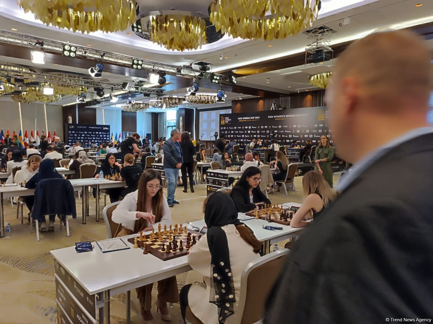 Bakıda 300-dən çox şahmatçının iştirakı ilə FİDE Dünya Kuboku start götürüb (FOTO)