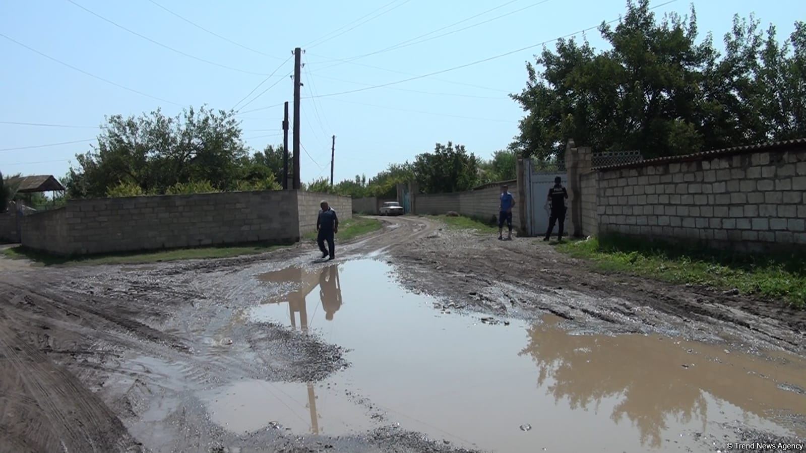 Bərdə subasma nəticəsində ilkin dəymiş ziyan məlum olub - Kənd sakinləri danışdı (REPORTAJ)