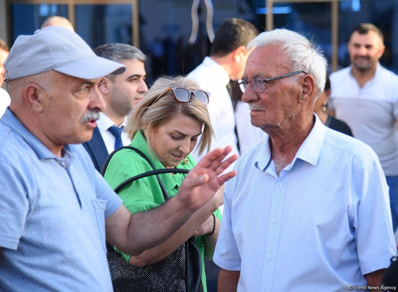 Daha 106 nəfər doğma yurda köçürüldü (FOTO/VİDEO)
