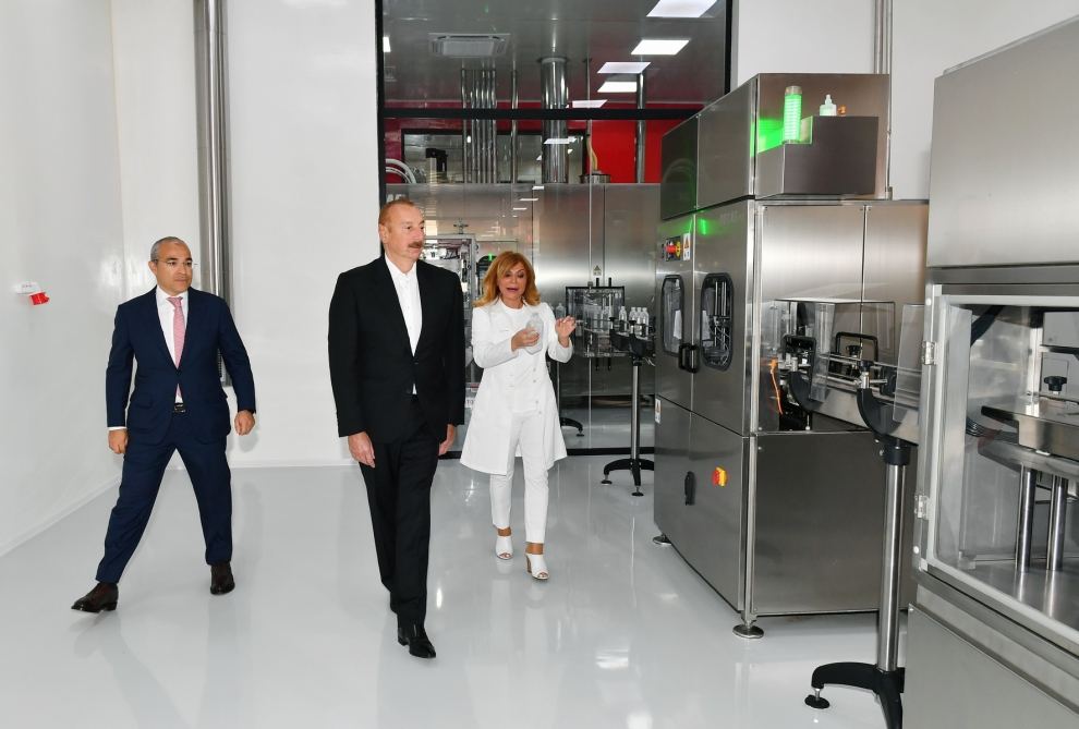 Prezident İlham Əliyev Bakıda “Diamed” dərman istehsalı zavodunun açılışında iştirak edib (FOTO/VİDEO)