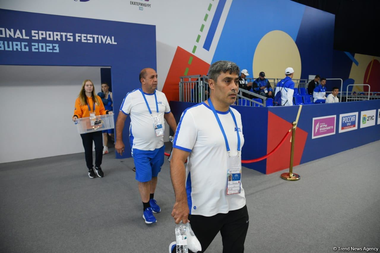 Azərbaycan boksçusu Nicat Hüseynov yarımfinala yüksəlib (FOTO)