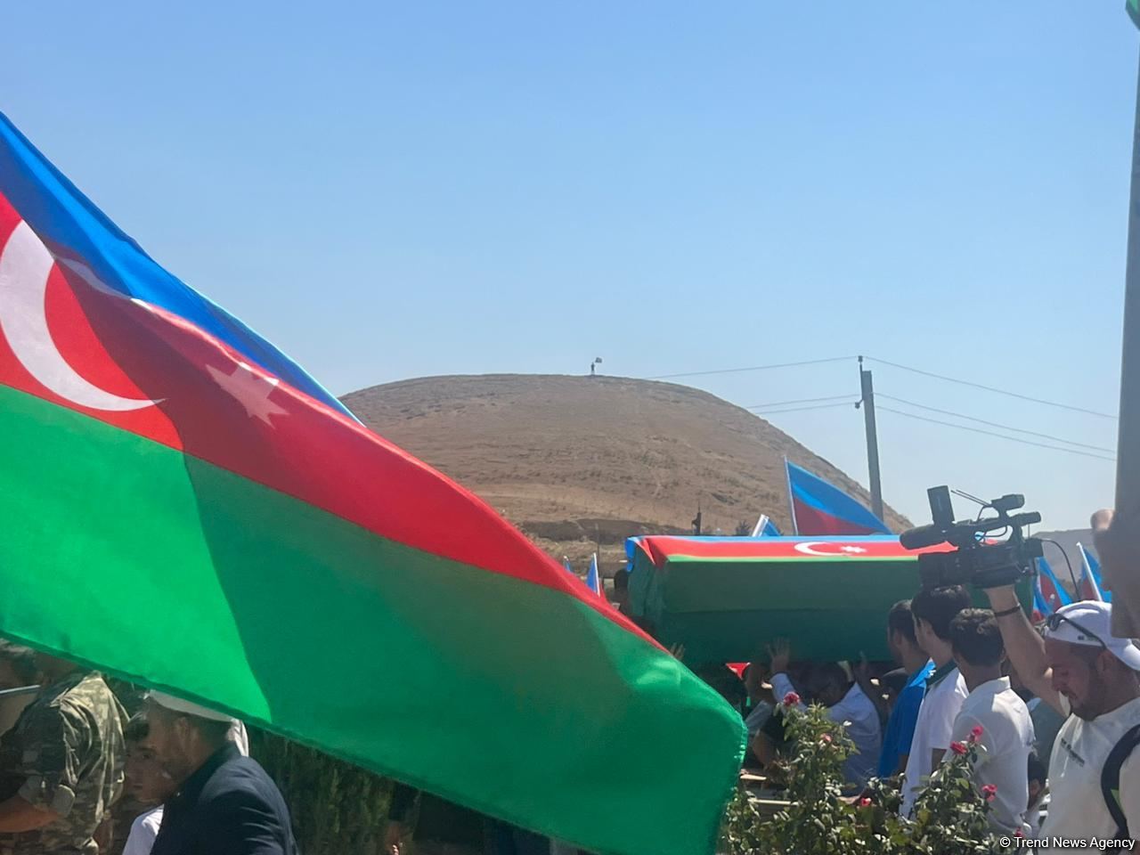 Daşaltıda 31 il əvvəl itkin düşən şəxsin meyitinin qalıqları dəfn olundu (FOTO/VİDEO)