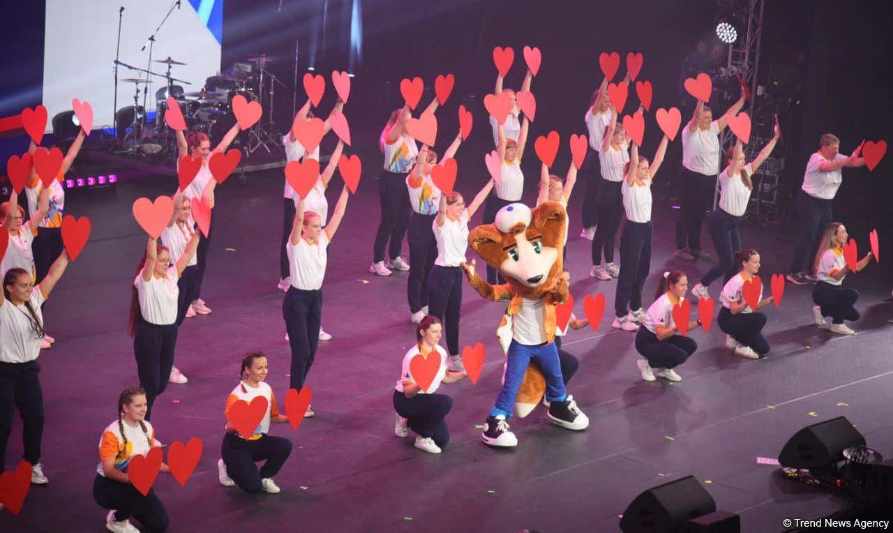 Beynəlxalq Universitet İdman Festivalının bağlanış mərasimi keçirilib (FOTO)