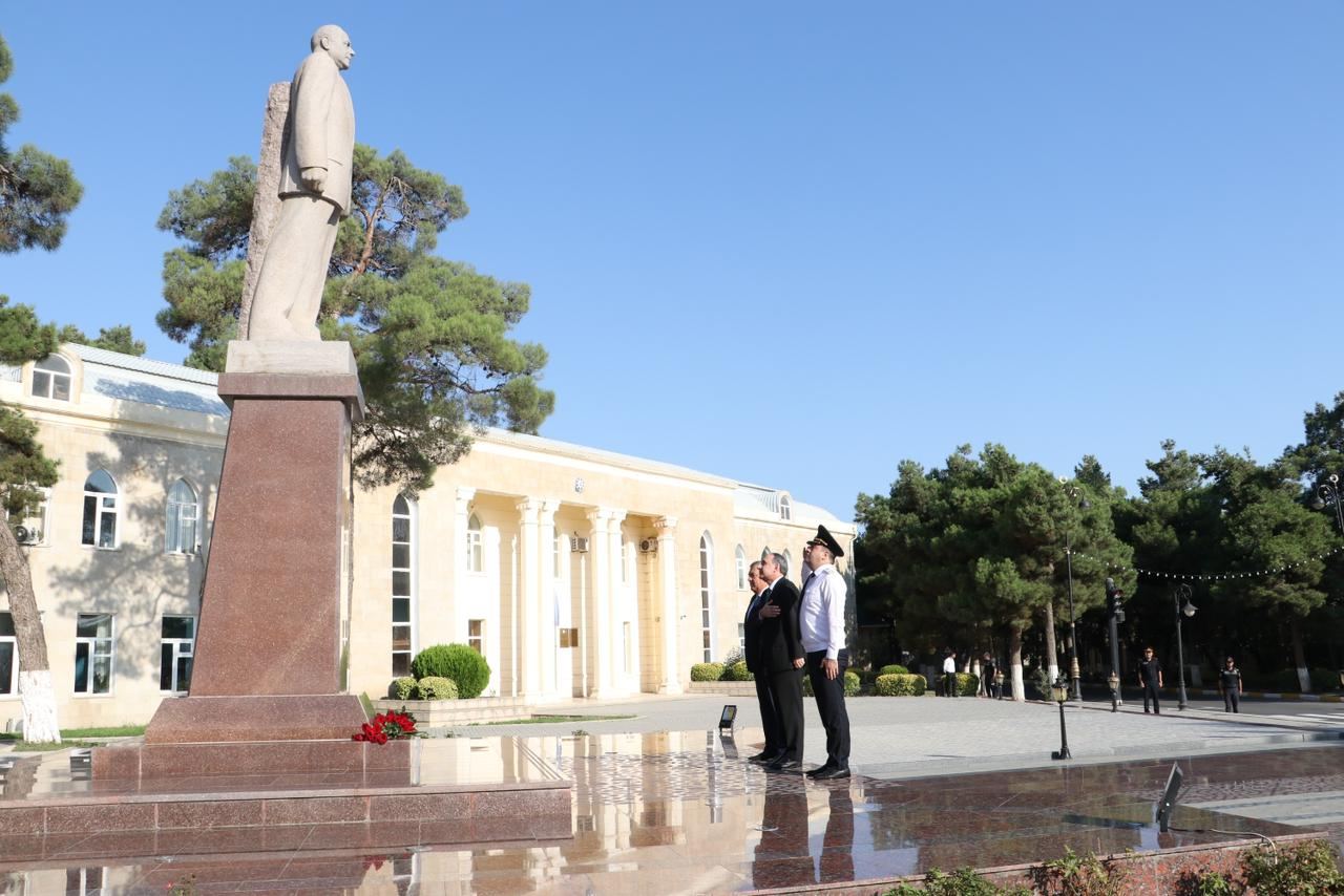 Baş prokuror Şabran rayonunda vətəndaşları qəbul edib (FOTO)