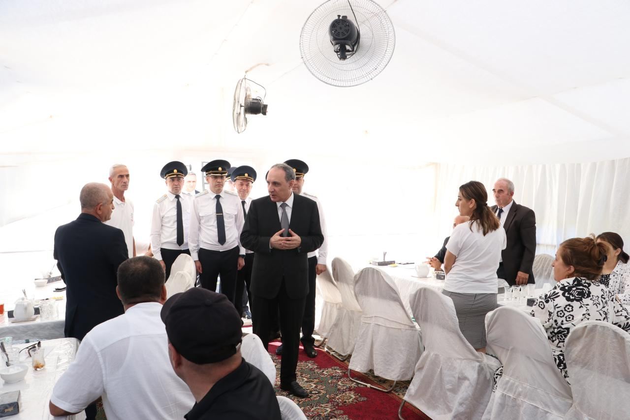 Baş prokuror Şabran rayonunda vətəndaşları qəbul edib (FOTO)
