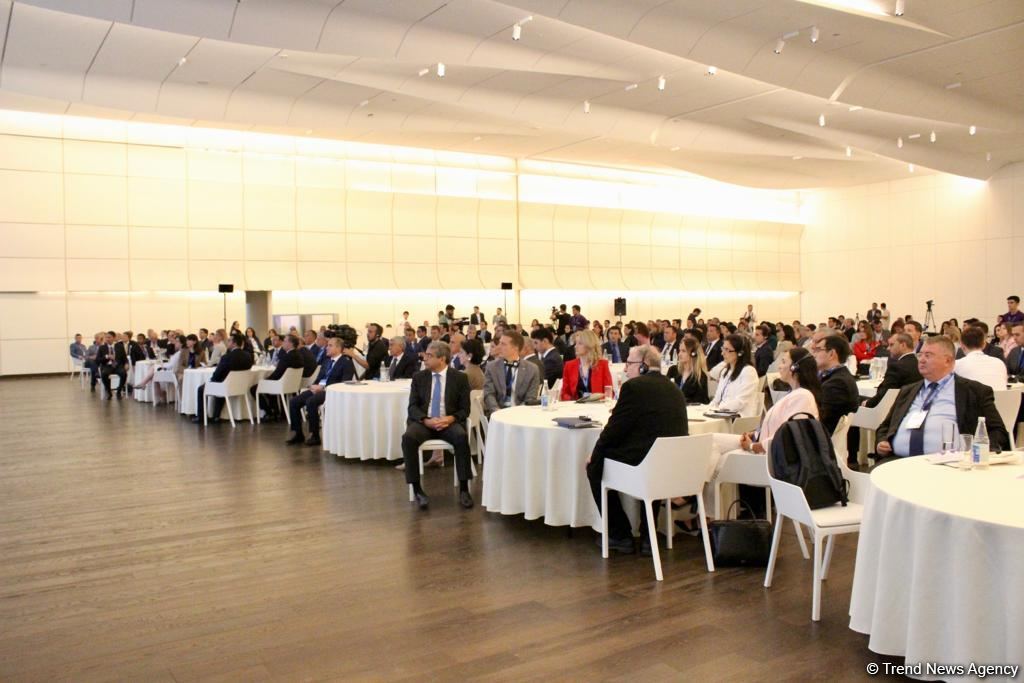 Bakıda “DOST 2023: çevik, innovativ və davamlı xidmətlərin göstərilməsi üçün vahid platforma” adlı beynəlxalq konfrans keçirilir (FOTO)