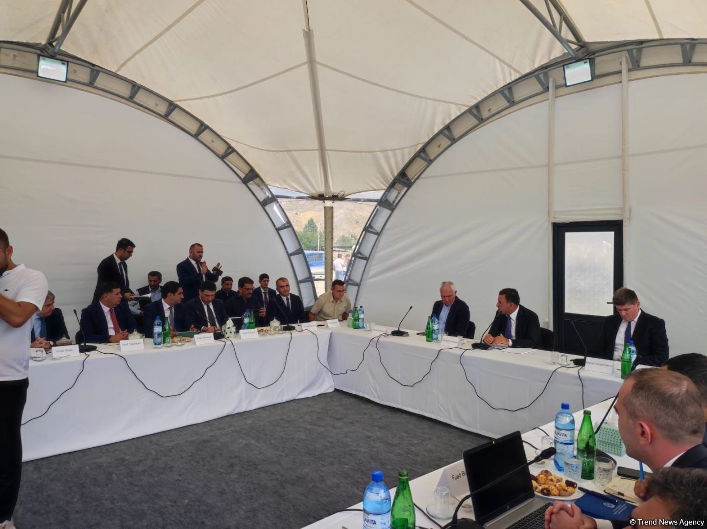 Şəhərsalma məsələləri üzrə işçi qrupunun növbəti iclası Kəlbəcərdə keçirilir (FOTO)