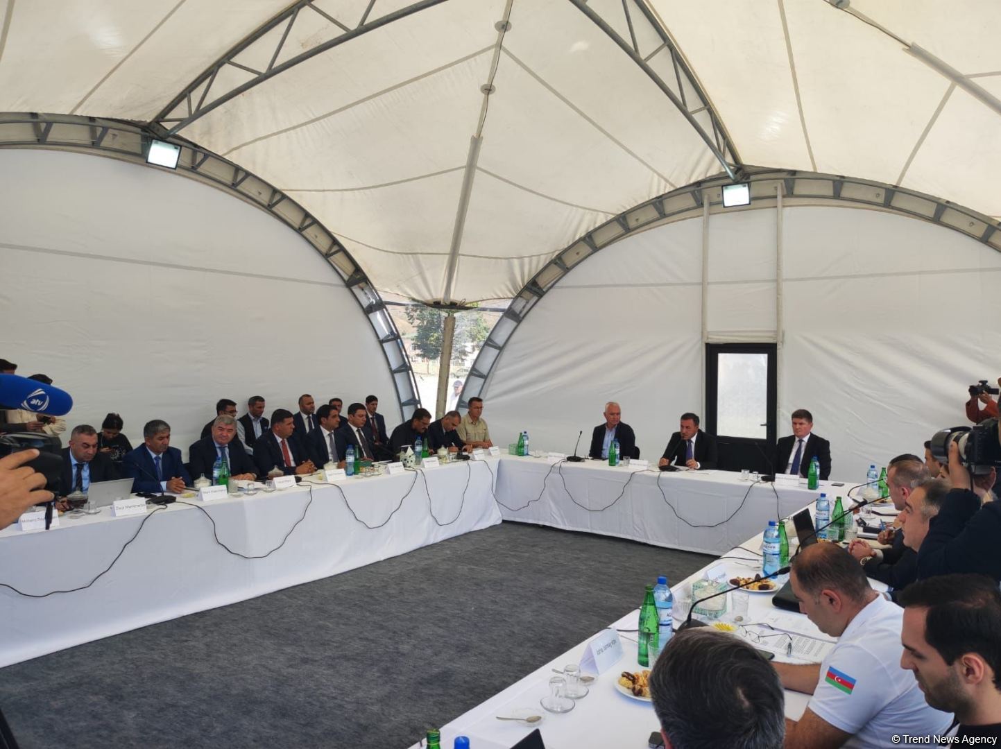 Şəhərsalma məsələləri üzrə işçi qrupunun növbəti iclası Kəlbəcərdə keçirilir (FOTO)
