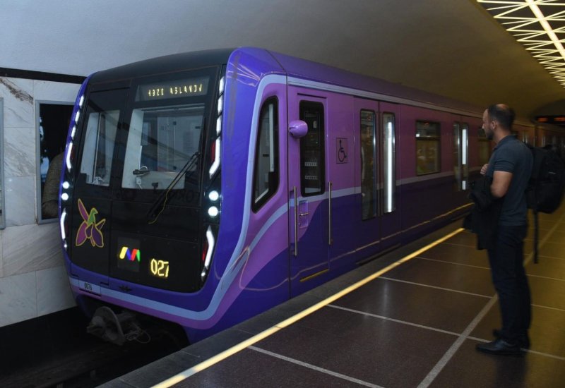 “28 May”da faciə: Sərnişin qatar yoluna düşərək öldü