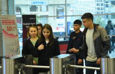 Metro yeni tədris ilinə hazırlaşır (FOTOSESSİYA)