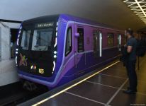 Metro yeni tədris ilinə hazırlaşır (FOTOSESSİYA)