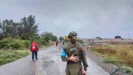 Ağdam-Xankəndi yolu AÇILDI - Humanitar yük Qarabağ ermənilərinə yola salındı (FOTO/VİDEO)