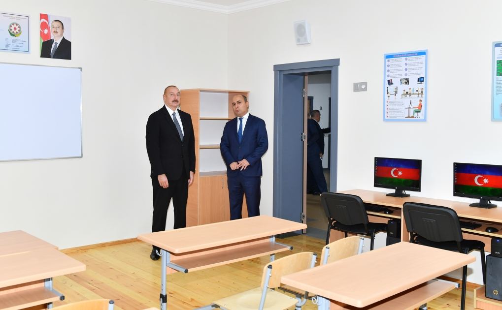Prezident İlham Əliyev Xırdalan şəhər 11 nömrəli tam orta məktəbin yeni binasının açılışında iştirak edib (FOTO/VİDEO) (YENİLƏNİB)