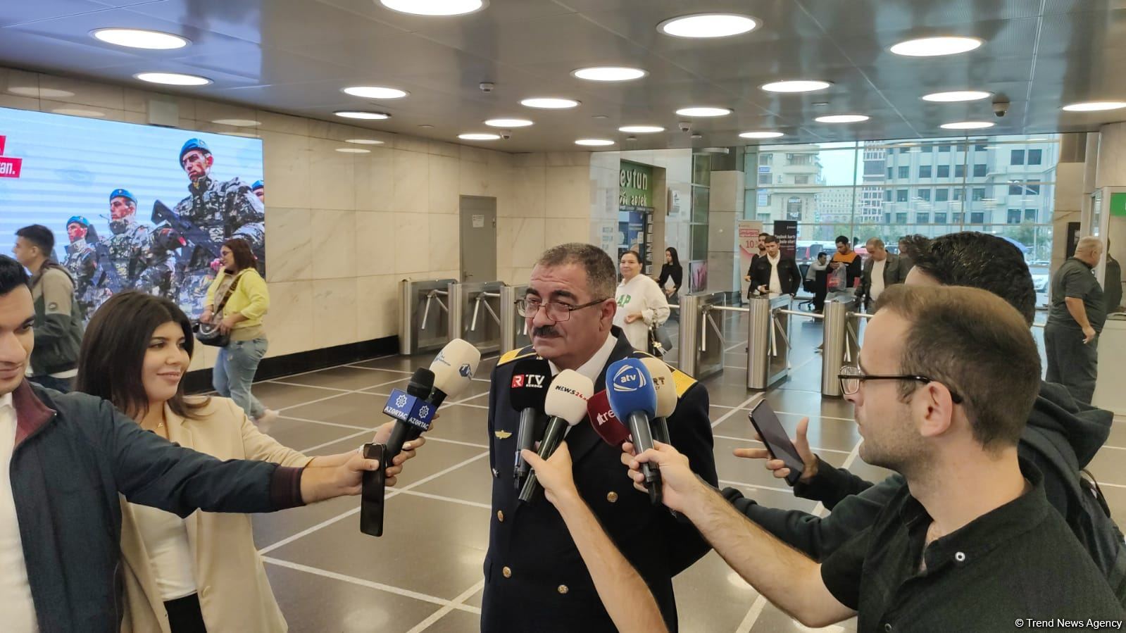 Qatarların intervalı 2 dəfə artıq olacaq - Xidmət rəisi