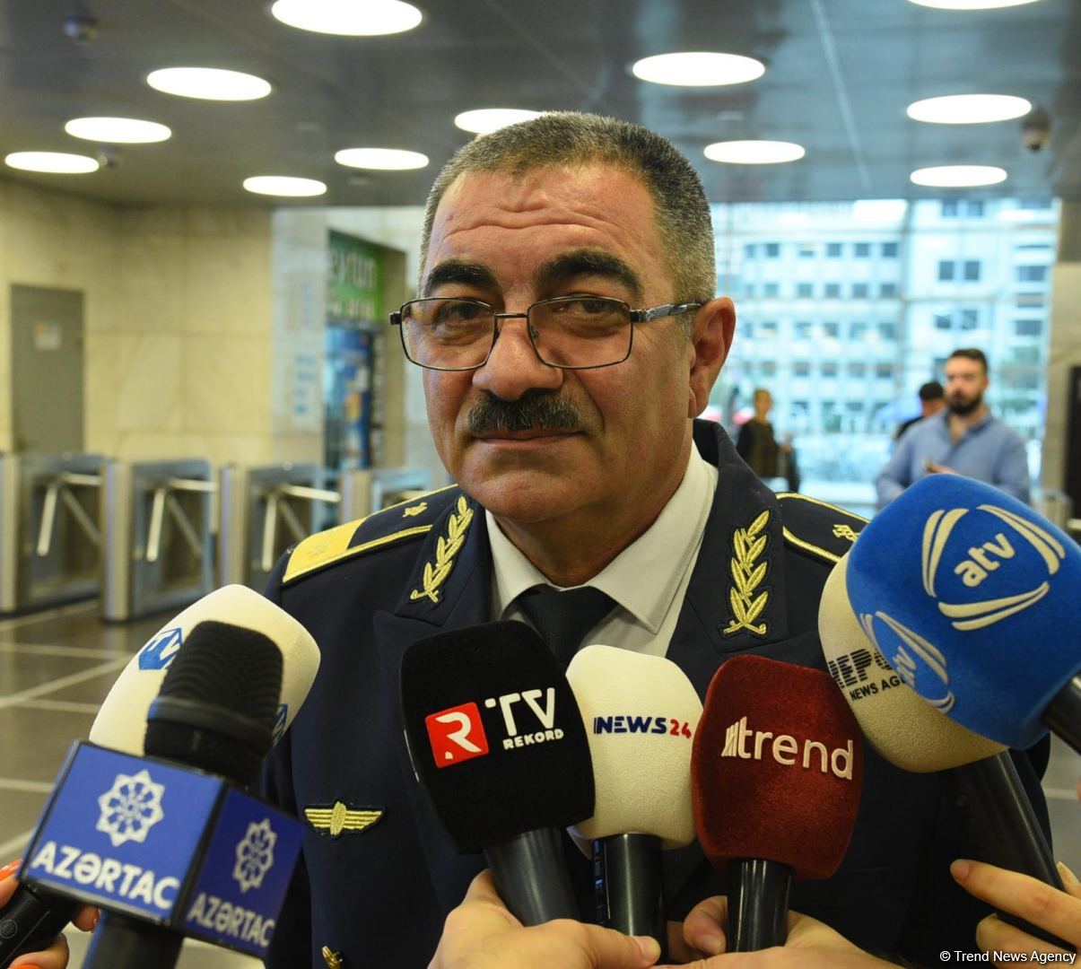 Gündə neçə sərnişin metrodan istifadə edir? - AÇIQLAMA (FOTO)