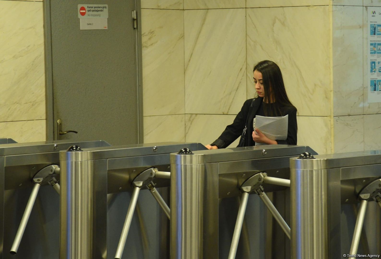 Gündə neçə sərnişin metrodan istifadə edir? - AÇIQLAMA (FOTO)