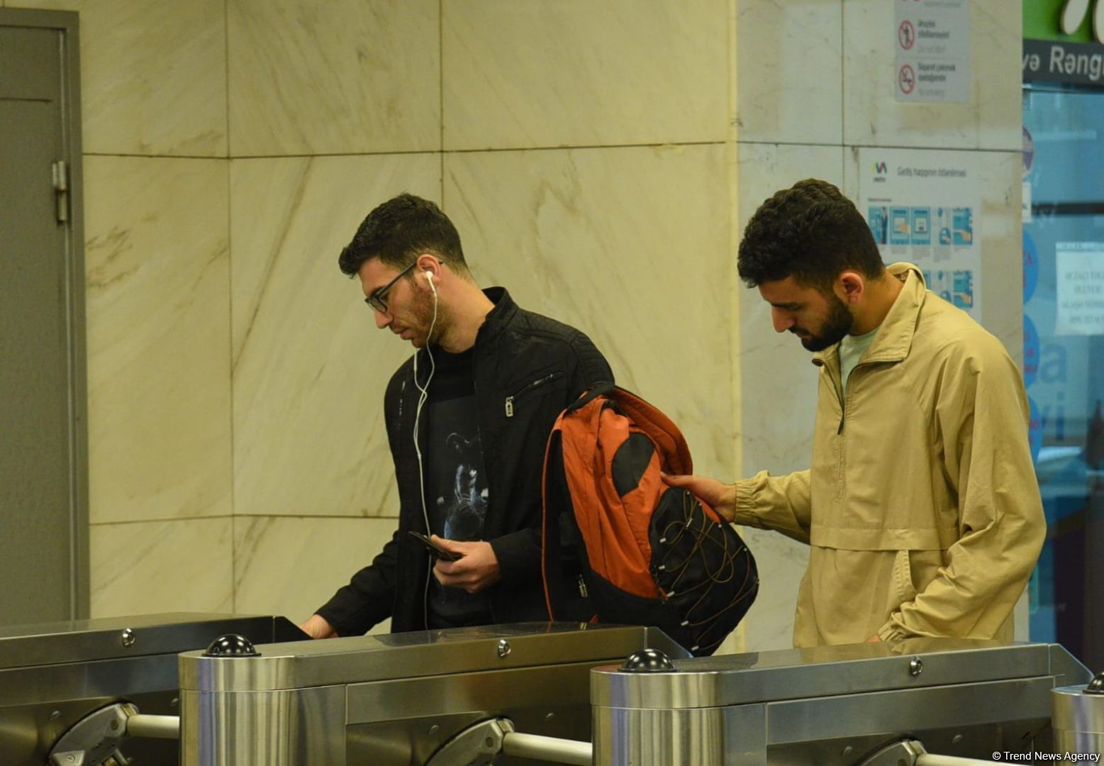Metro yeni tədris ilinə hazırlaşır (FOTOSESSİYA)