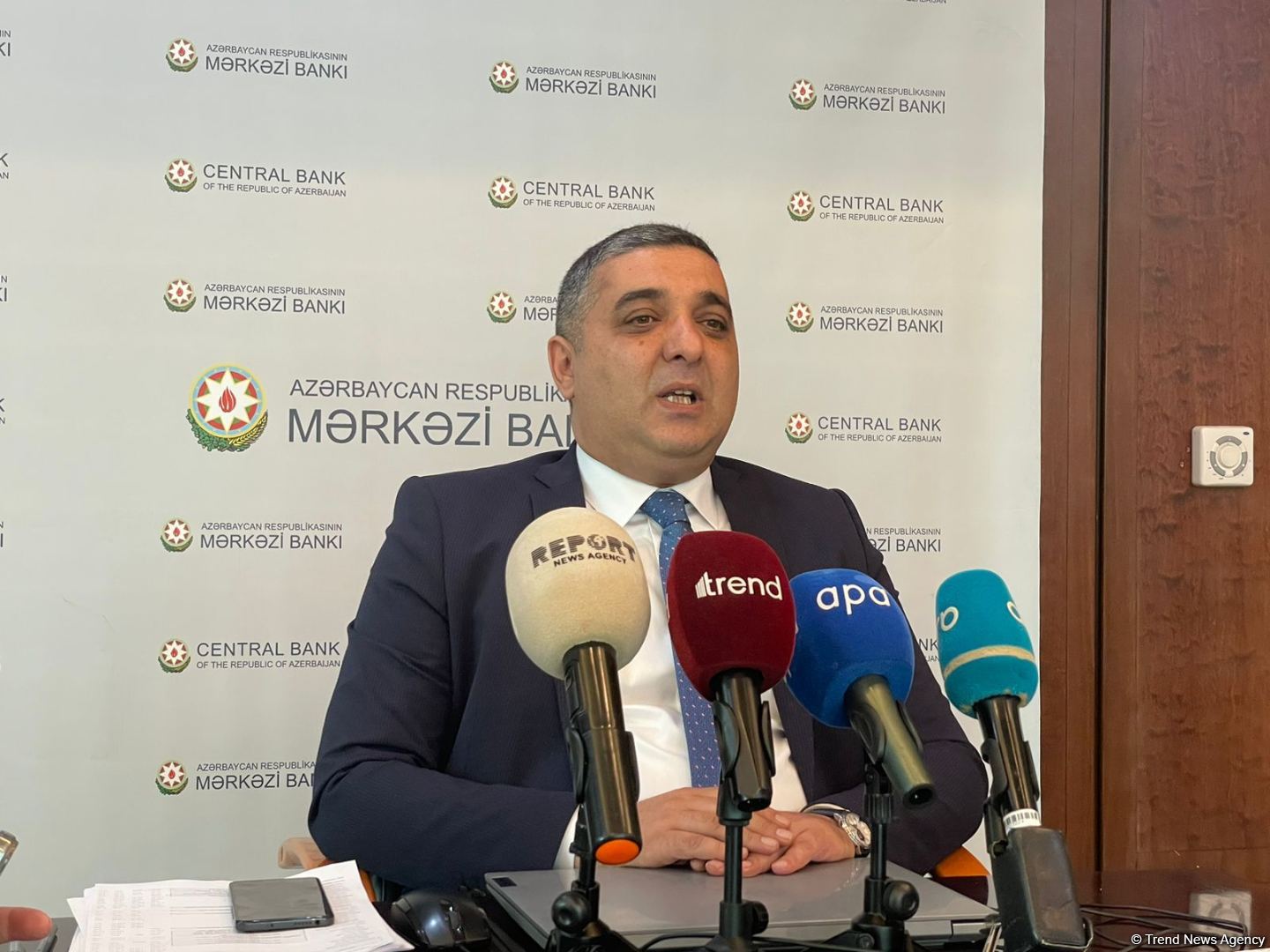 AMB tədiyyə balansının cari əməliyyatlar hesabının profisitini açıqlayıb