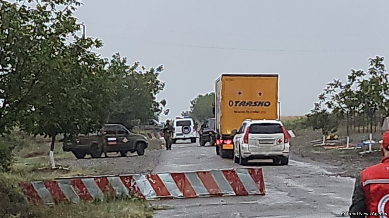 Rusiya Qızıl Xaç Cəmiyyətinin göndərdiyi yük Xankəndiyə çatıb (FOTO)