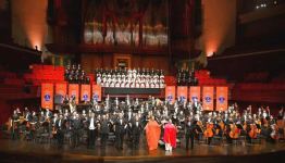 Əməkdar artist Çində keçirilən beynəlxalq musiqi festivalının açılışında çıxış etdi (FOTO)