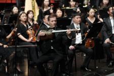 Əməkdar artist Çində keçirilən beynəlxalq musiqi festivalının açılışında çıxış etdi (FOTO)