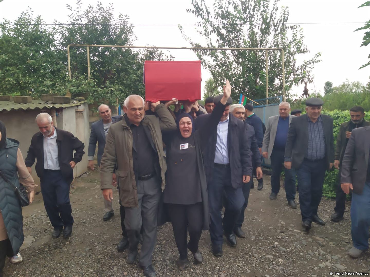 30 ildən sonra nəşi gətirildi - Önündə qurban kəsdilər (FOTO)