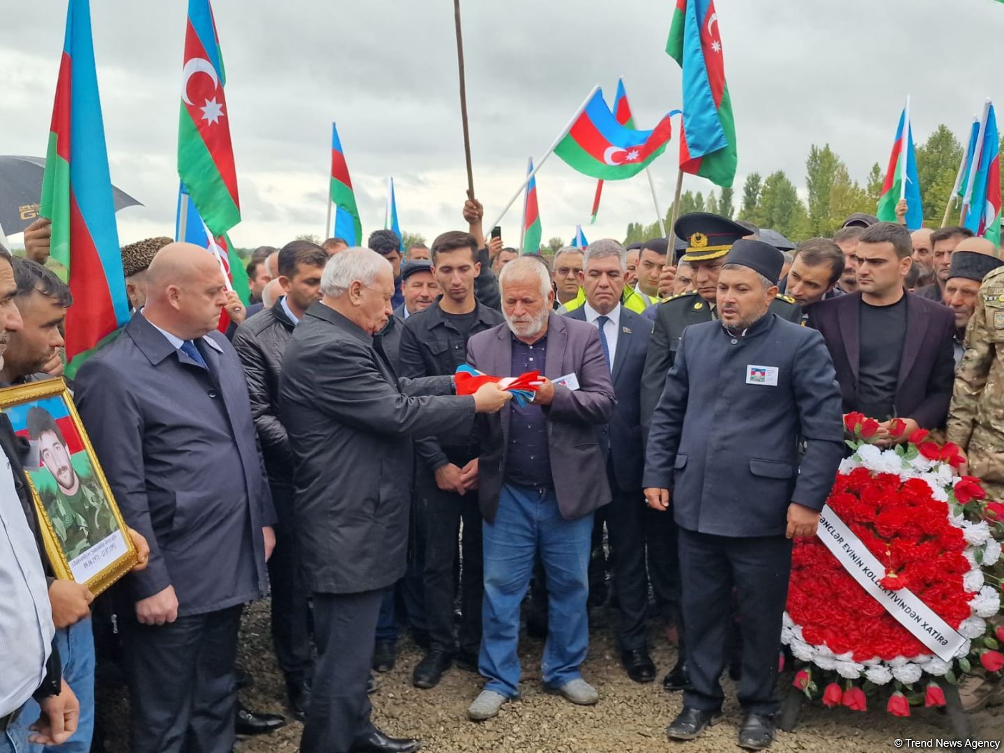 30 il sonra nəşi tapılan şəhidimiz dəfn edildi (FOTO)