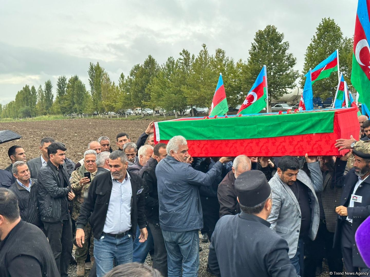30 il sonra nəşi tapılan şəhidimiz dəfn edildi (FOTO)