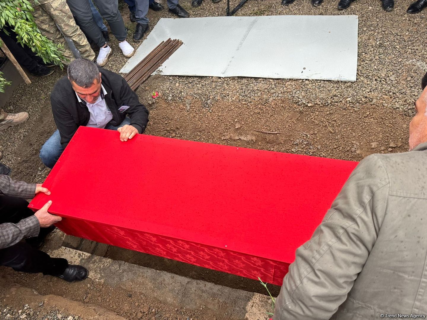 30 il sonra nəşi tapılan şəhidimiz dəfn edildi (FOTO)