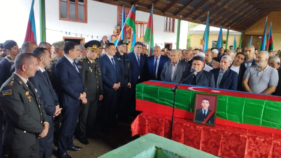 Şəhid Taleh Əliyev dəfn edildi (FOTO)