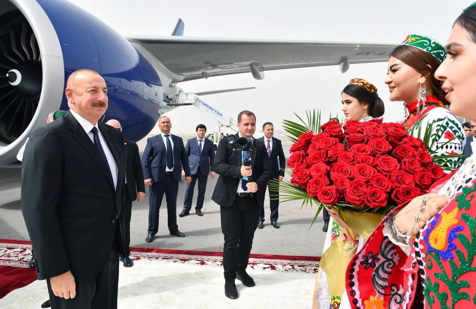 Prezident İlham Əliyev Tacikistana səfərə gəlib (FOTO/VİDEO)