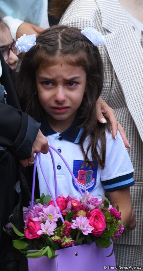 Bu gün Azərbaycanda Bilik Günüdür (FOTO)