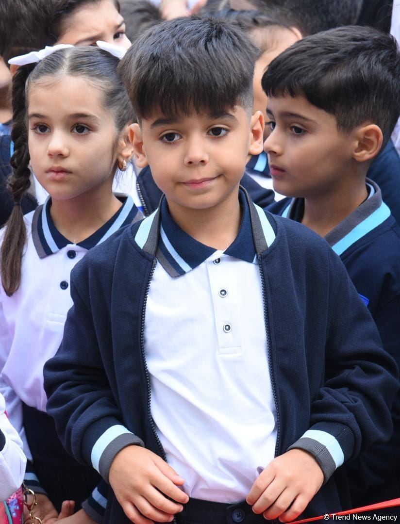 Bu gün Azərbaycanda Bilik Günüdür (FOTO)