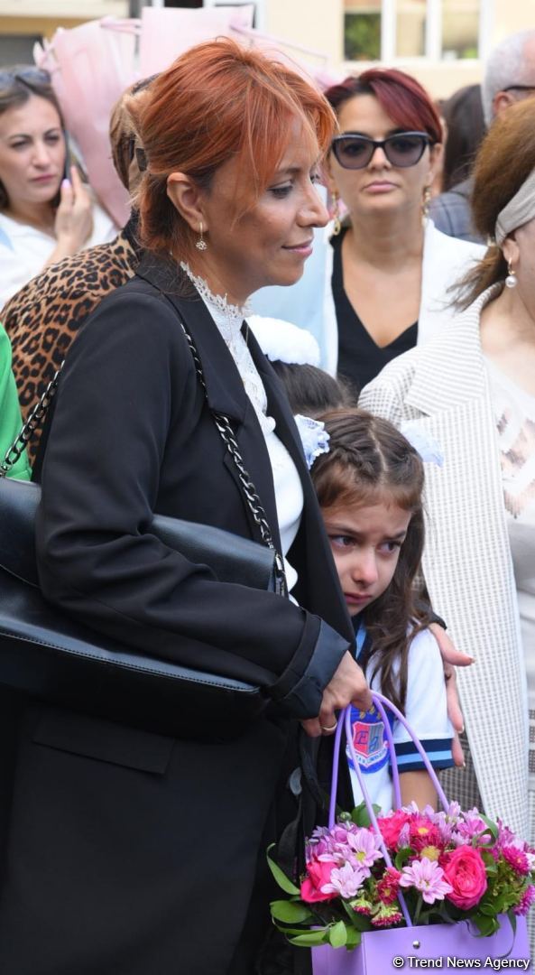 Bu gün Azərbaycanda Bilik Günüdür (FOTO)